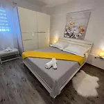 Apartamento Baystay Kaštela